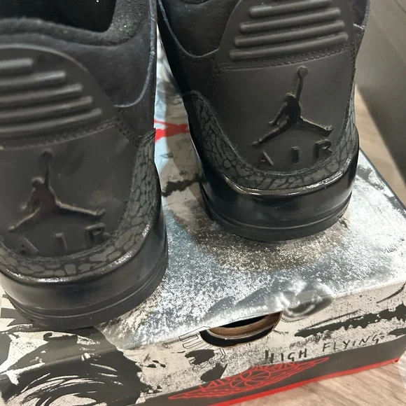 Nike Air Jordan Black Men's Sneakers - Picture 2 of 4